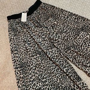 Avenue wide leg dress pants NWT